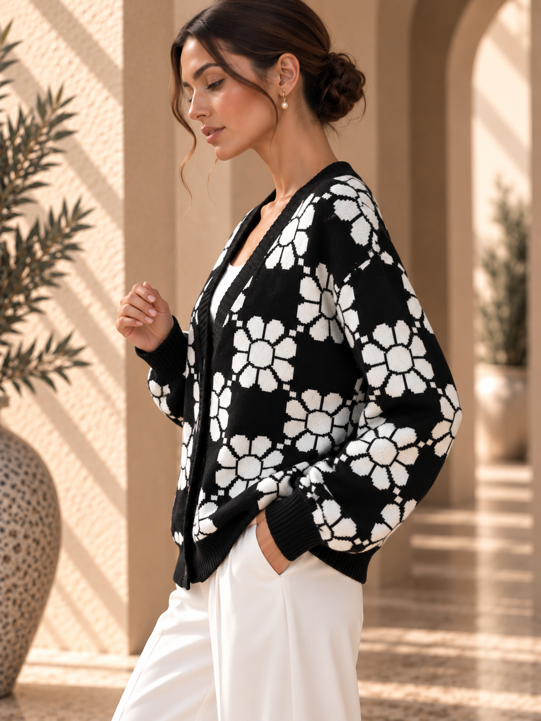 Women’s Floral Color-Block V-Neck Knit Cardigan