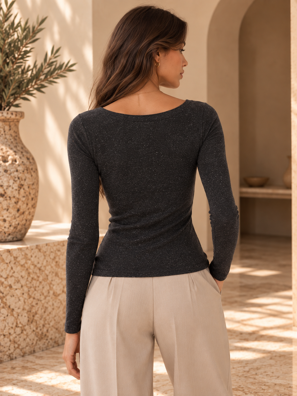 Women’s U-Neck Long Sleeve Linen Top