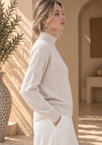 Women’s Relaxed Knit Pullover Top