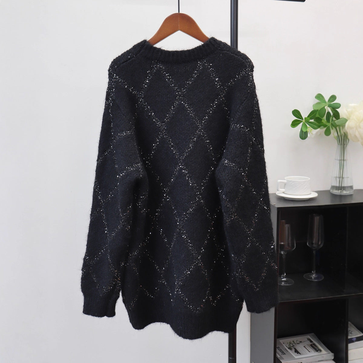 Sequined round neck pullover sweater