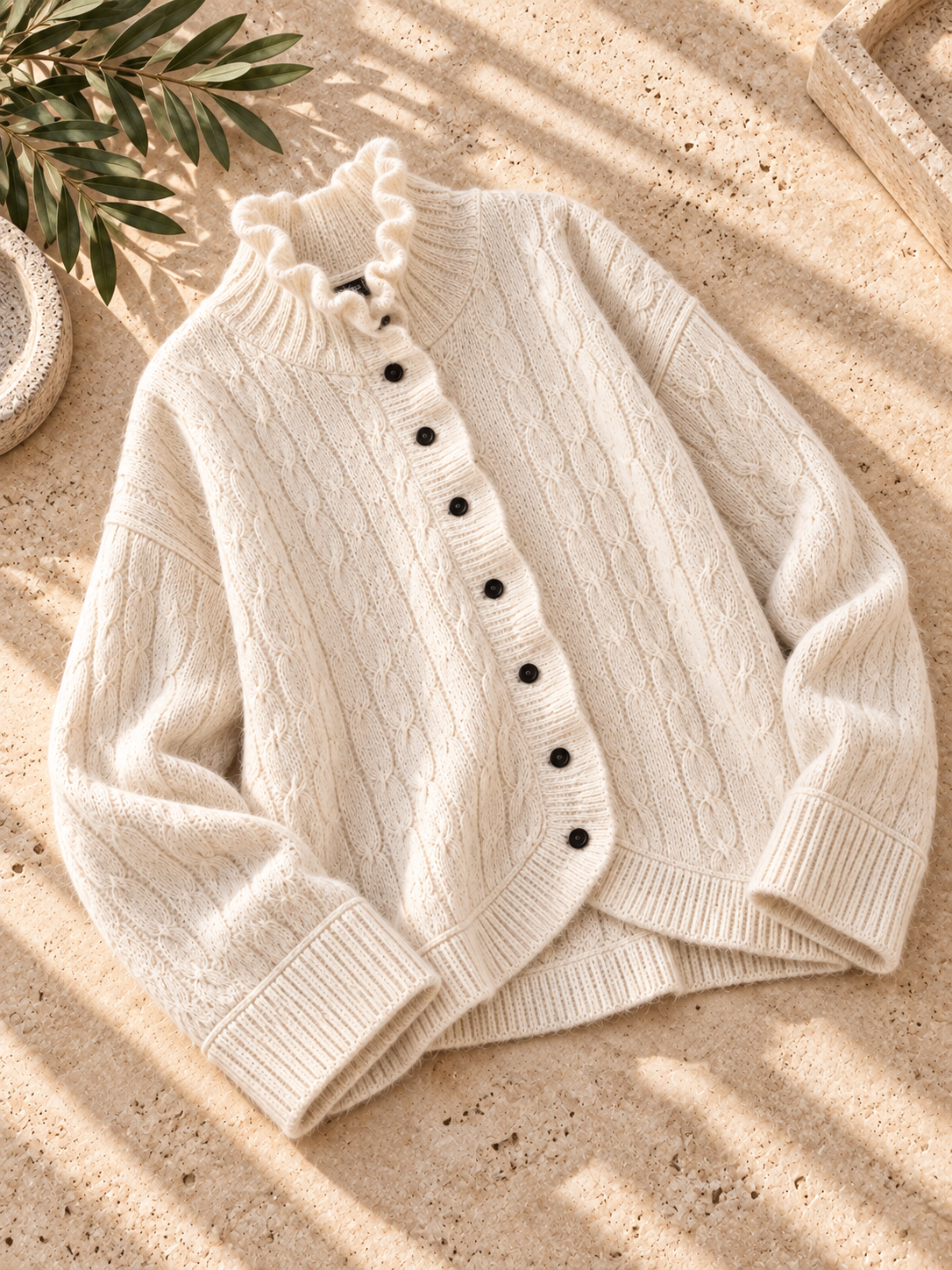 Women’s Relaxed Long Sleeve Knit Sweater