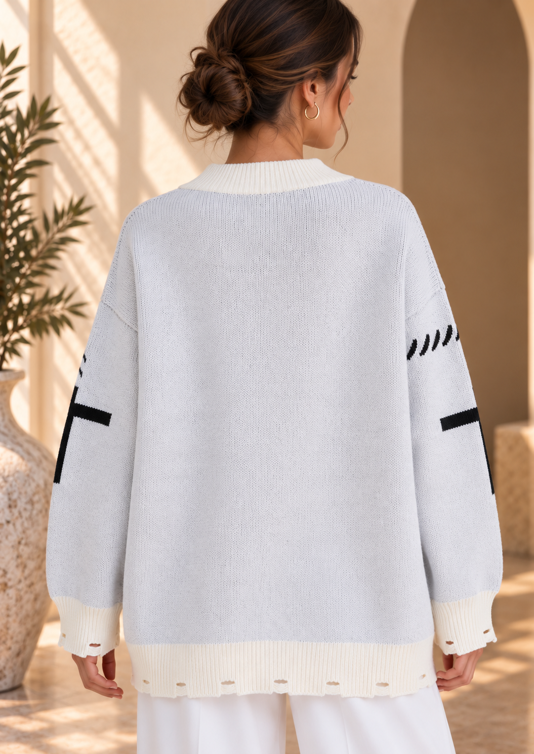 Women’s Tassel V-Neck Knit Cardigan